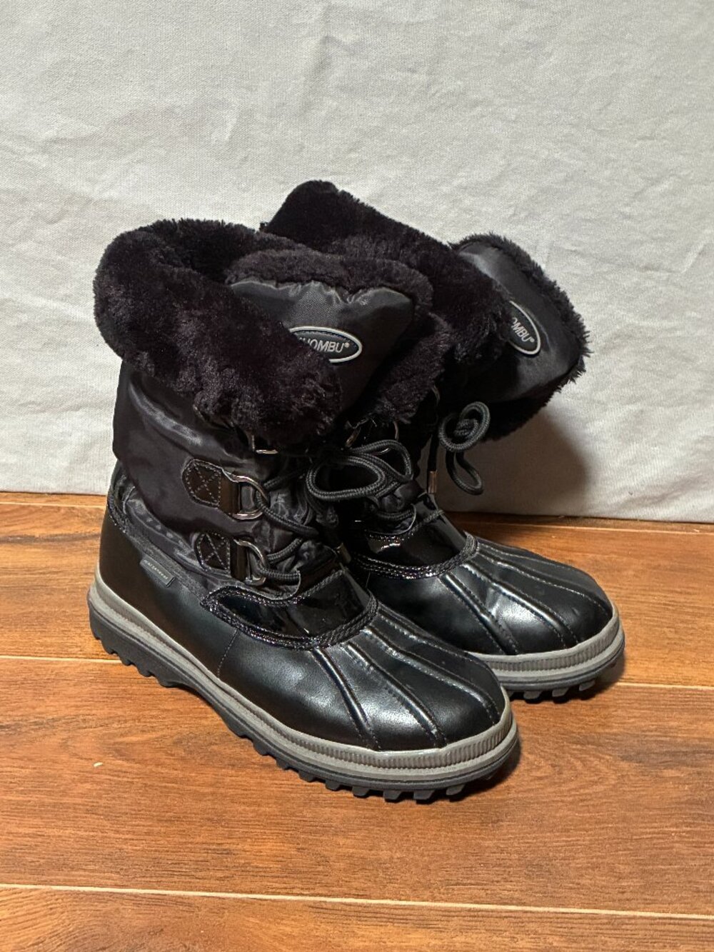 Khombu Boots Women’s 8 M Black BW1493 Birch Snow Waterproof Winter Cabincore...